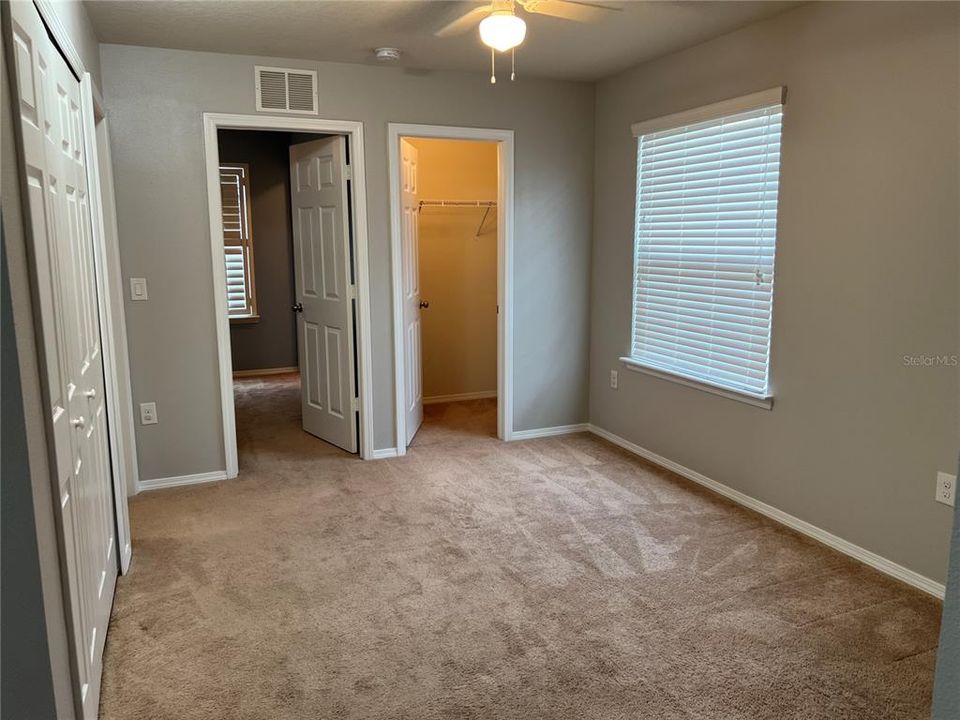 For Rent: $2,300 (3 beds, 2 baths, 1880 Square Feet)