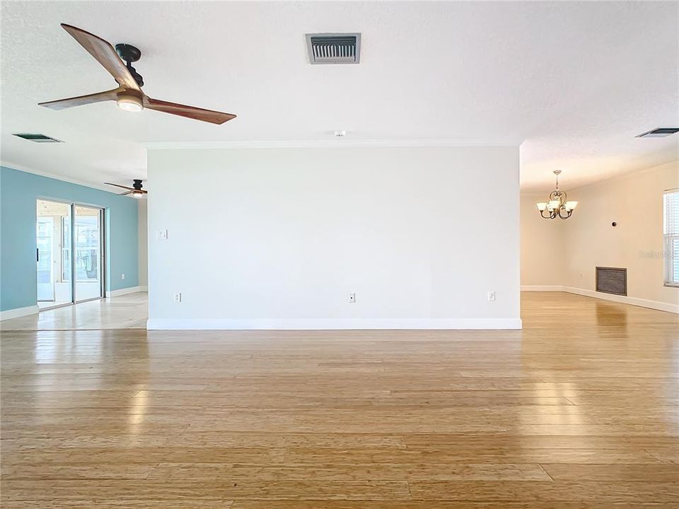For Sale: $970,404 (3 beds, 2 baths, 2316 Square Feet)