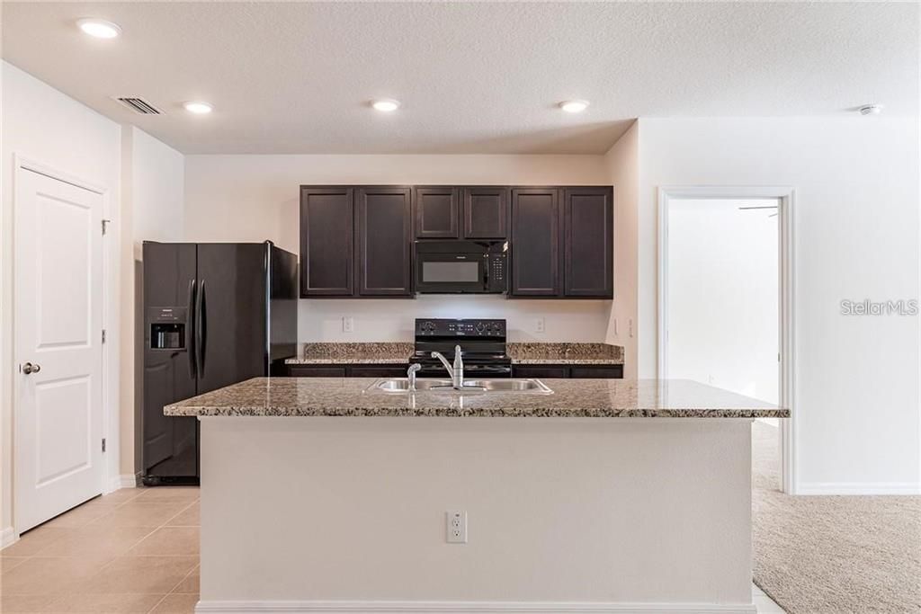 Active With Contract: $395,000 (3 beds, 2 baths, 1672 Square Feet)