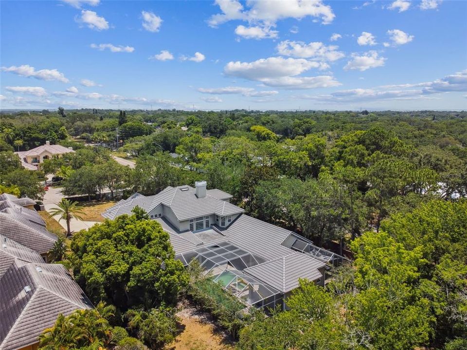 Active With Contract: $2,225,000 (5 beds, 4 baths, 5895 Square Feet)