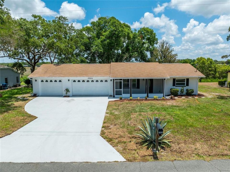 For Sale: $380,000 (3 beds, 2 baths, 1456 Square Feet)