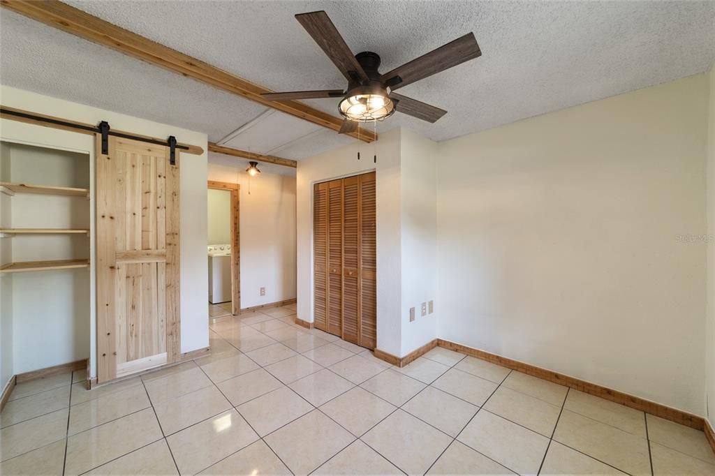 For Sale: $199,999 (3 beds, 2 baths, 1012 Square Feet)