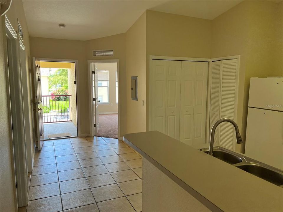 For Sale: $249,900 (3 beds, 2 baths, 1202 Square Feet)