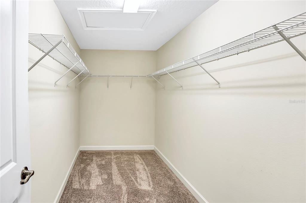 Large Master Walk in Closet