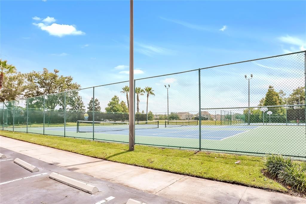 Tennis/Pickleball Courts
