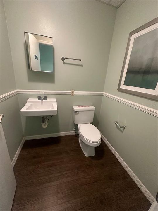 Bathroom Unit 2