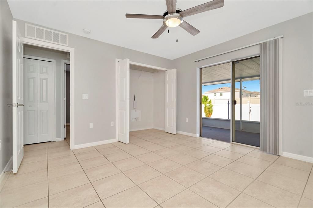 Active With Contract: $349,900 (3 beds, 2 baths, 1158 Square Feet)