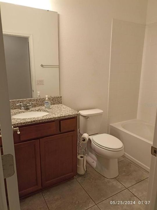 For Rent: $3,245 (3 beds, 2 baths, 1904 Square Feet)