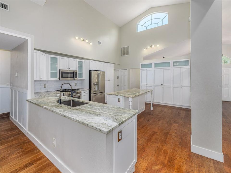 Kitchen with plenty of storage