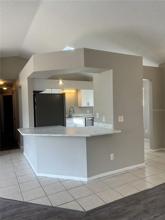 Active With Contract: $279,000 (3 beds, 2 baths, 1419 Square Feet)