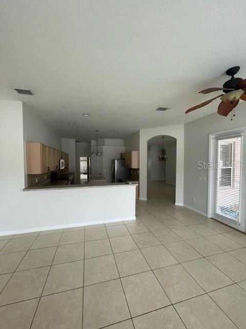 For Rent: $2,900 (4 beds, 3 baths, 2602 Square Feet)