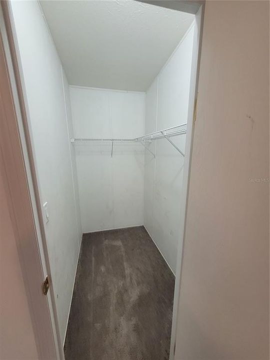 Huge walk-in closet / Bedroom 2