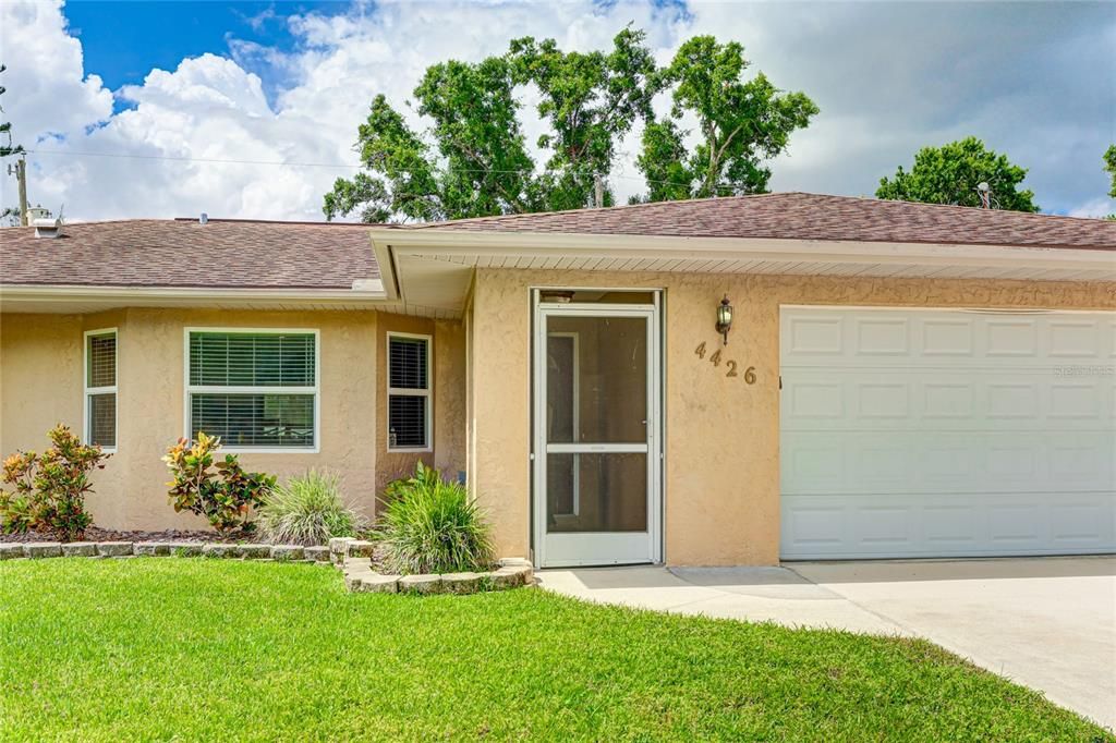 For Sale: $450,000 (3 beds, 2 baths, 1734 Square Feet)