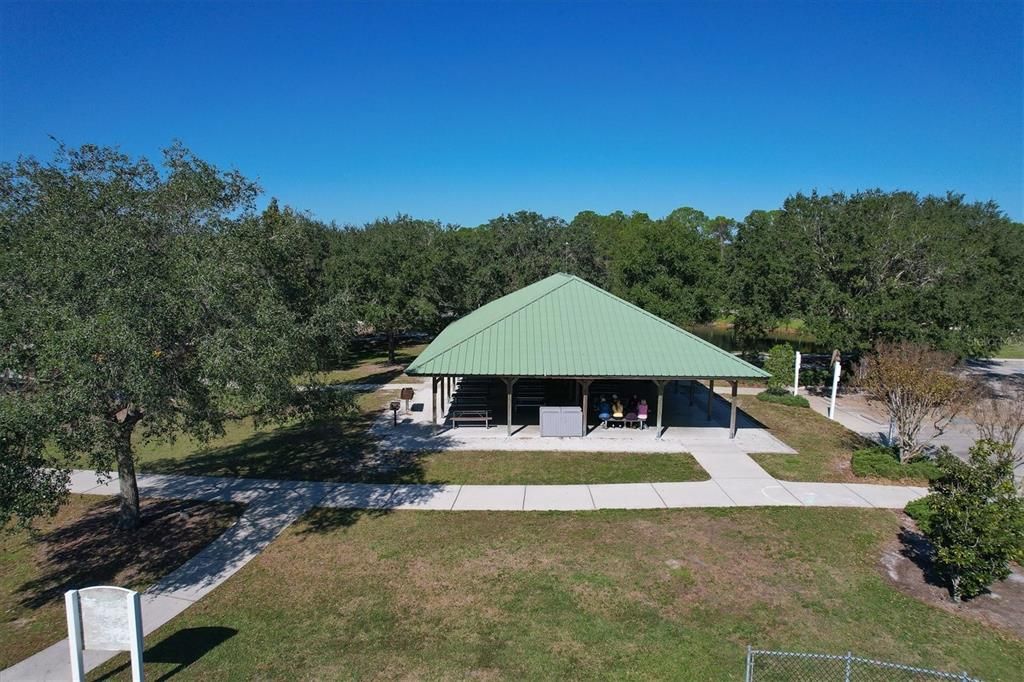 For Sale: $315,000 (3 beds, 2 baths, 1644 Square Feet)