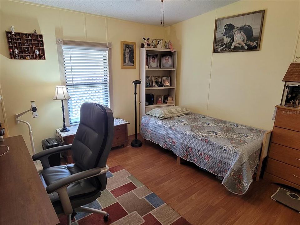 For Sale: $197,500 (2 beds, 2 baths, 1280 Square Feet)