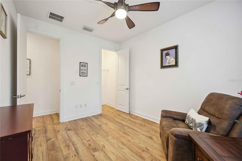 For Sale: $525,000 (3 beds, 2 baths, 1920 Square Feet)