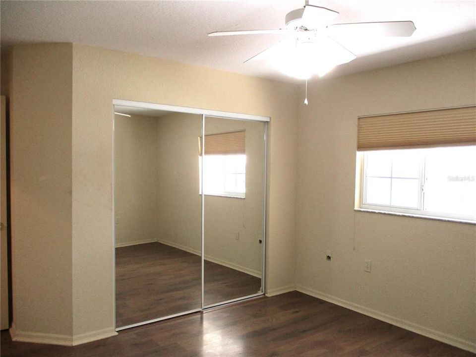 For Sale: $229,000 (2 beds, 2 baths, 1686 Square Feet)