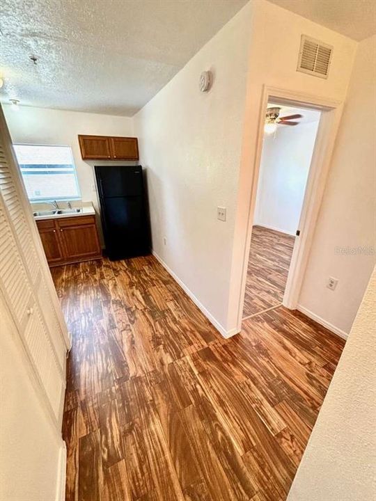 For Sale: $147,500 (2 beds, 2 baths, 920 Square Feet)