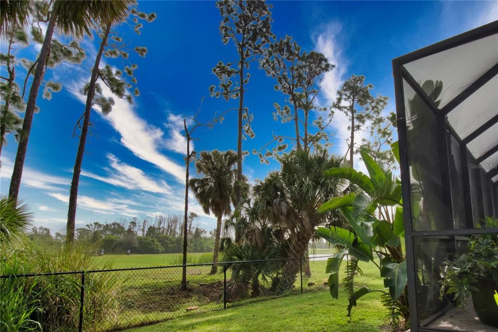 En Venta: $595,000 (3 camas, 2 baños, 2227 Pies cuadrados)