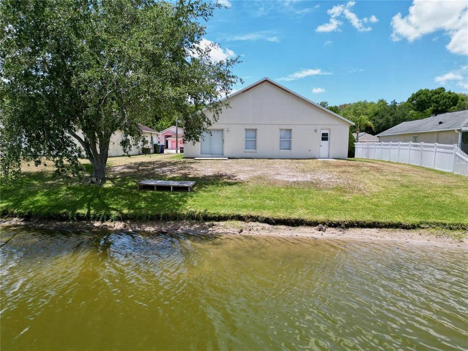 For Sale: $380,000 (3 beds, 2 baths, 1619 Square Feet)