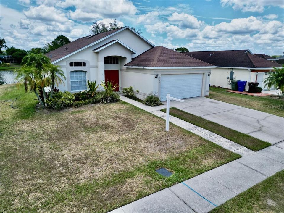 For Sale: $380,000 (3 beds, 2 baths, 1619 Square Feet)