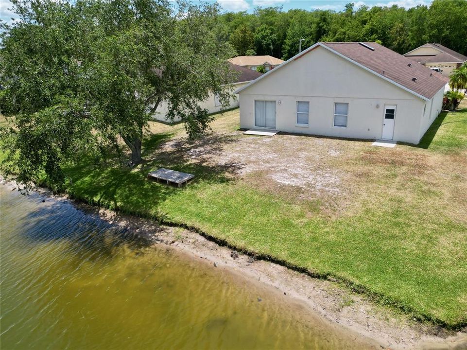 For Sale: $380,000 (3 beds, 2 baths, 1619 Square Feet)