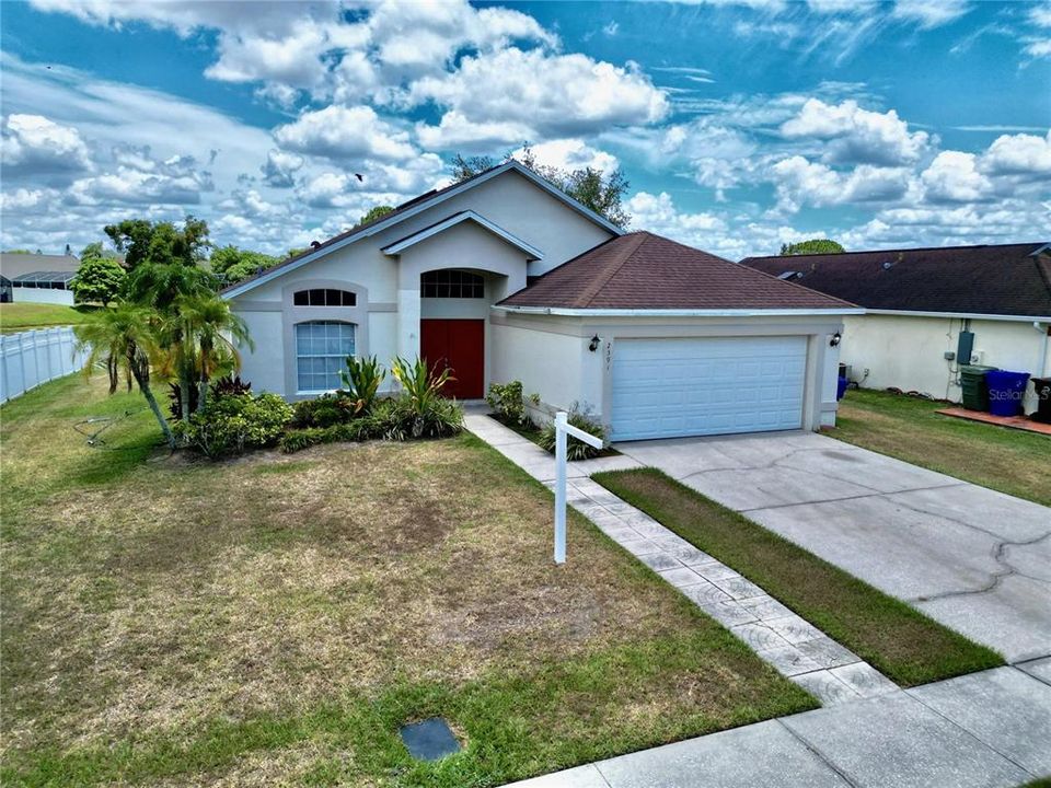 For Sale: $380,000 (3 beds, 2 baths, 1619 Square Feet)