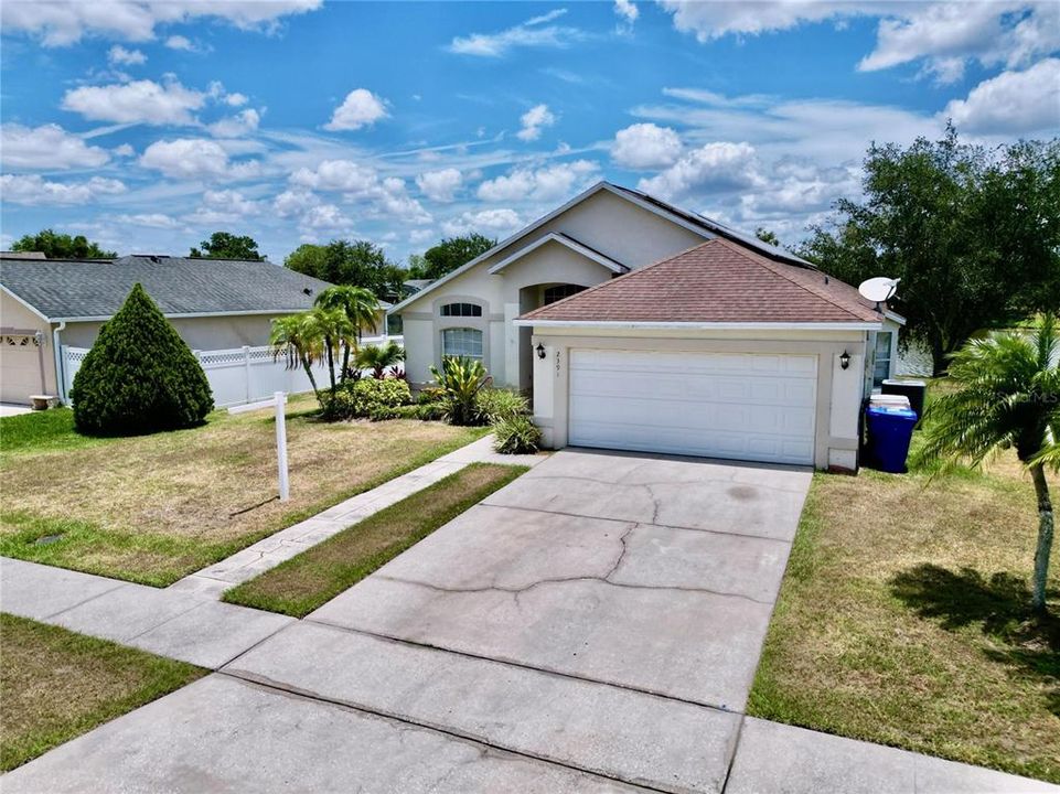 For Sale: $380,000 (3 beds, 2 baths, 1619 Square Feet)