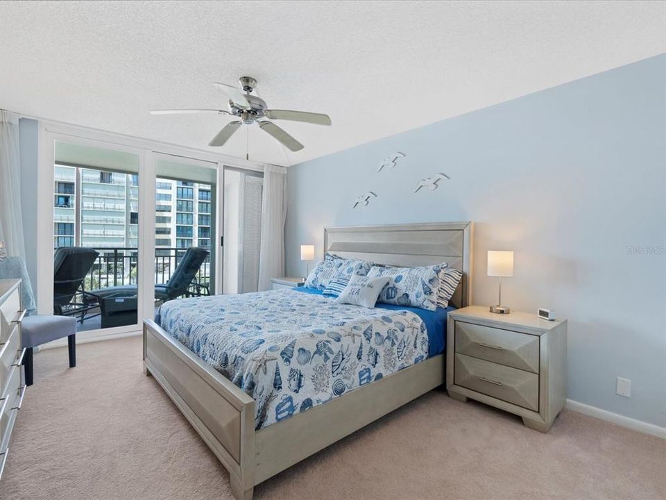 Active With Contract: $3,600 (2 beds, 2 baths, 1380 Square Feet)