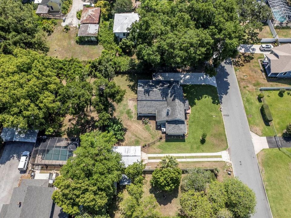 Ariel view of the neighborhood.