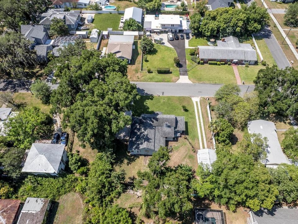 Ariel view of the neighborhood.