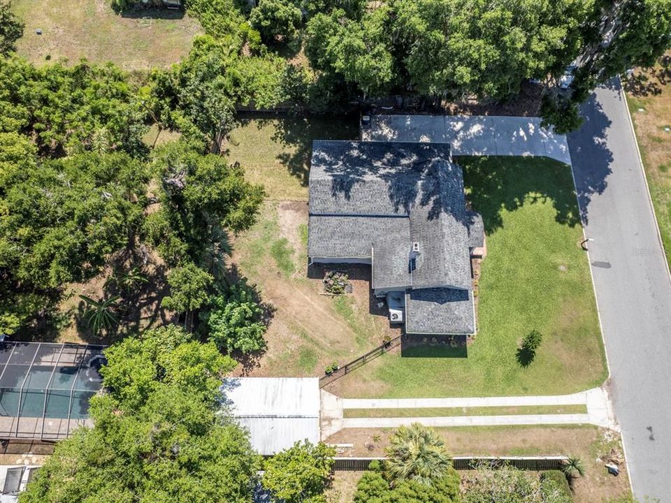 Ariel view of the neighborhood.