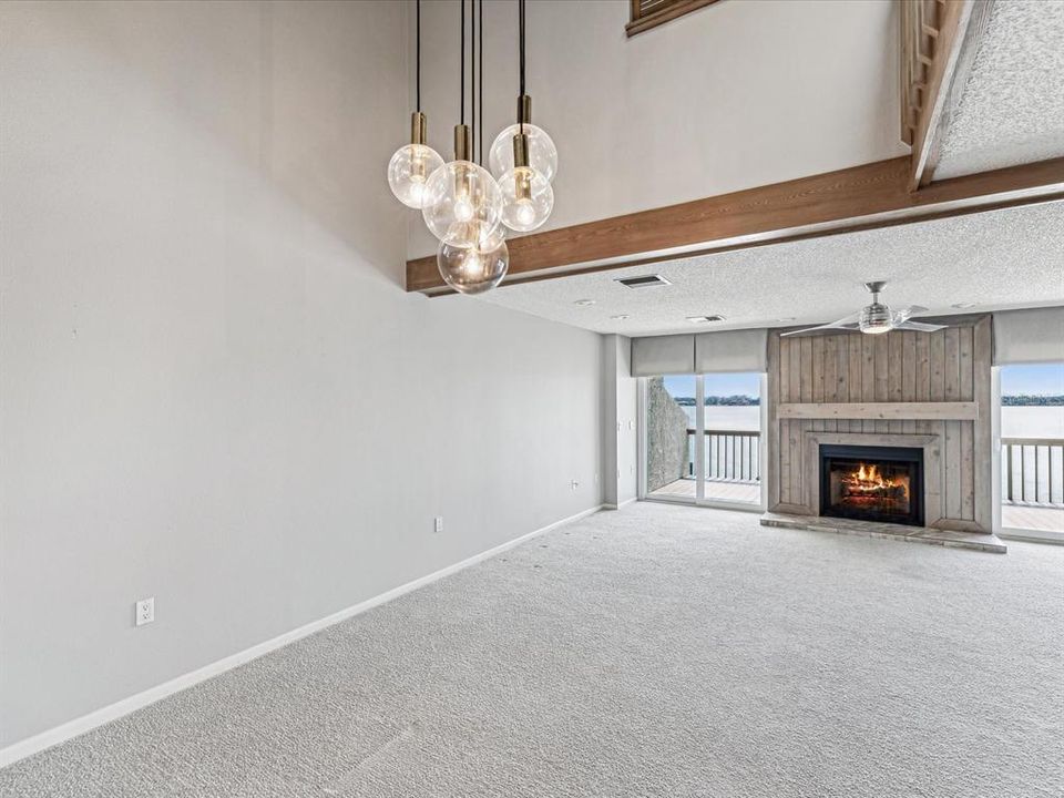 Active With Contract: $1,390,000 (3 beds, 3 baths, 2150 Square Feet)