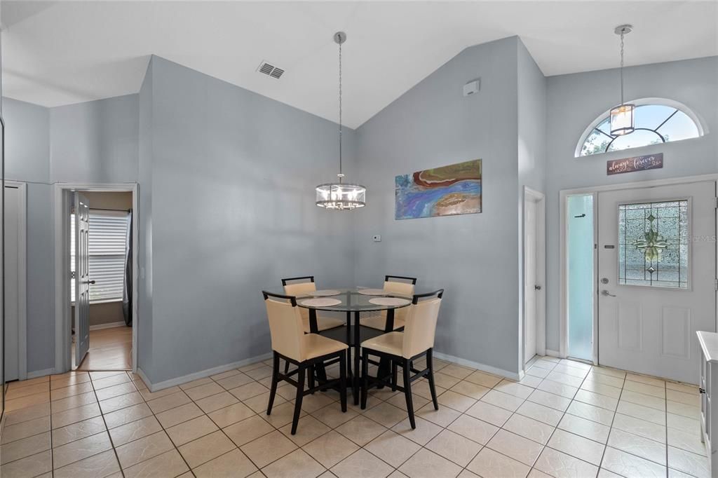 Active With Contract: $354,900 (3 beds, 2 baths, 1253 Square Feet)