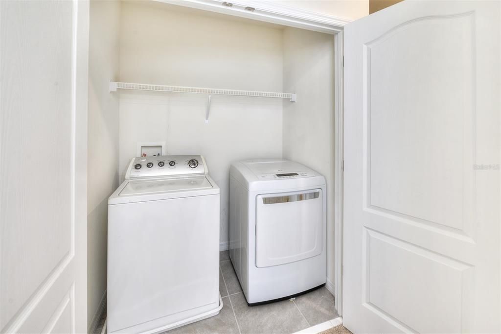 Laundry room-washer & dryer do not convey