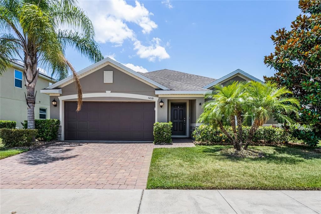 Recently Sold: $490,000 (4 beds, 2 baths, 2064 Square Feet)