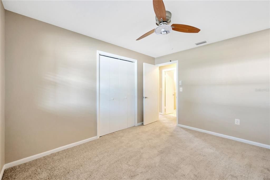 Active With Contract: $275,000 (4 beds, 2 baths, 1383 Square Feet)