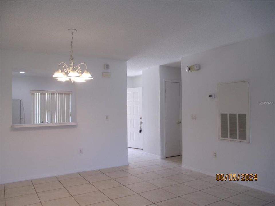 For Rent: $1,750 (2 beds, 2 baths, 1013 Square Feet)