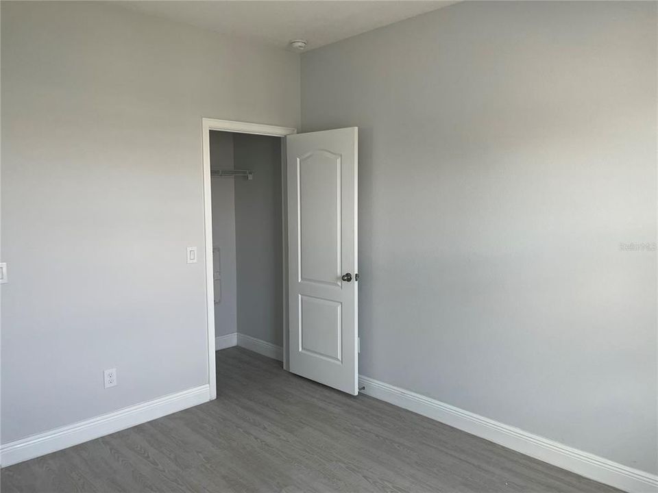 For Rent: $1,650 (1 beds, 1 baths, 700 Square Feet)