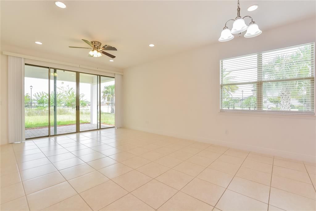 For Rent: $2,055 (3 beds, 2 baths, 1580 Square Feet)