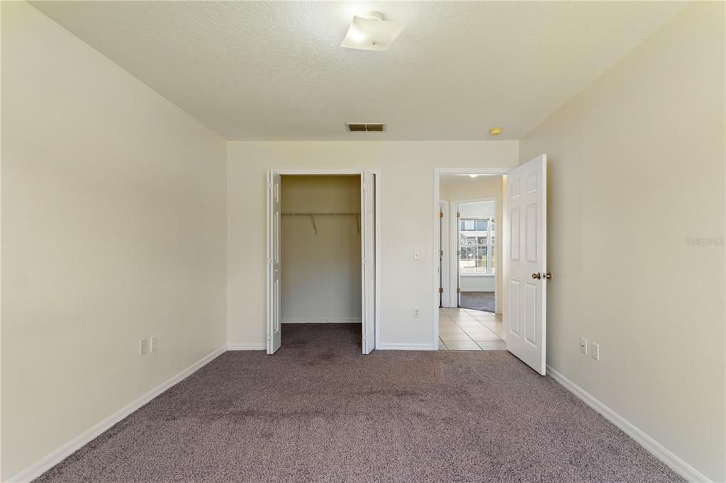 For Sale: $307,900 (3 beds, 2 baths, 1080 Square Feet)