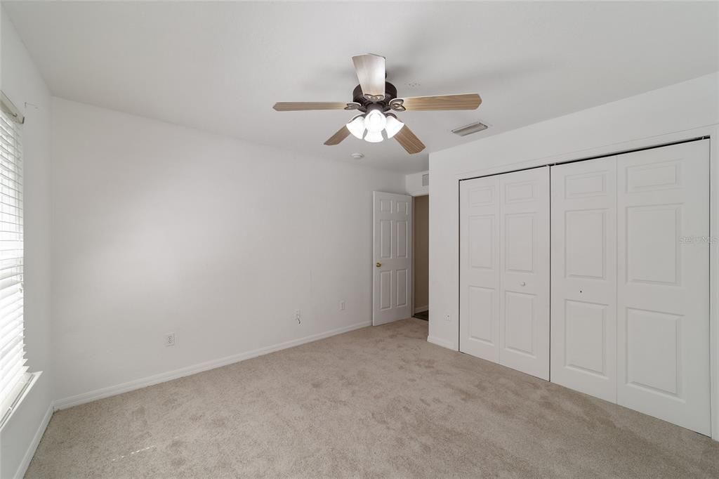 Active With Contract: $264,900 (3 beds, 2 baths, 1589 Square Feet)