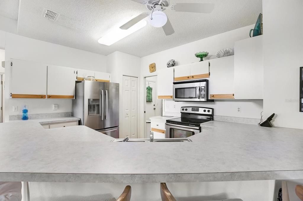 For Sale: $232,500 (2 beds, 2 baths, 1444 Square Feet)