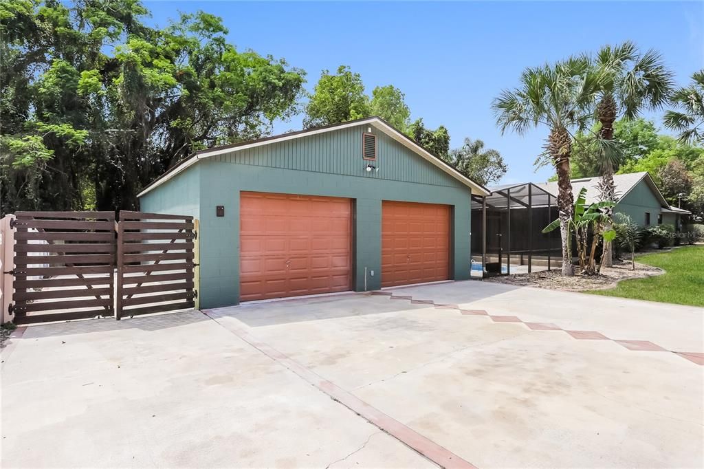 Recently Rented: $2,550 (4 beds, 2 baths, 1770 Square Feet)