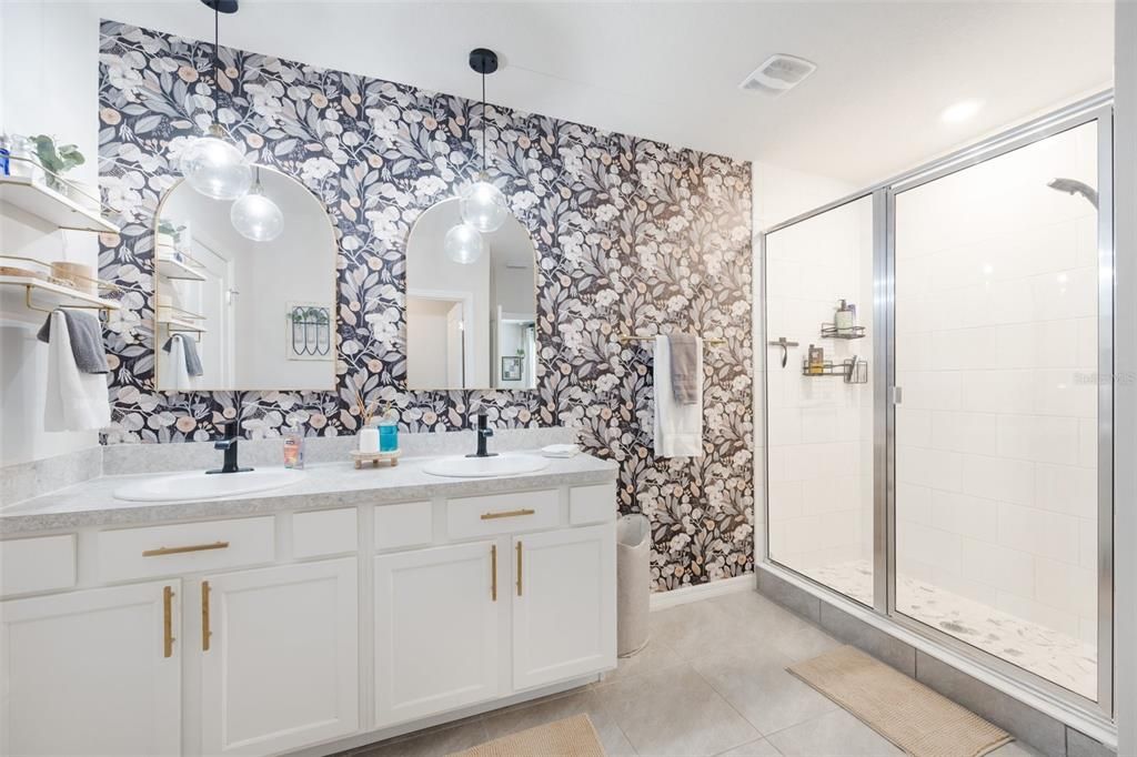 Active With Contract: $465,000 (4 beds, 2 baths, 2260 Square Feet)