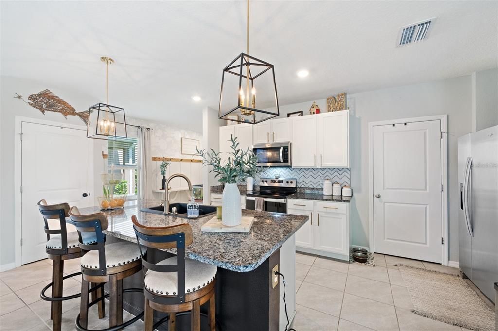 Active With Contract: $465,000 (4 beds, 2 baths, 2260 Square Feet)