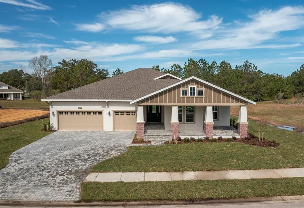 Active With Contract: $725,000 (4 beds, 3 baths, 2866 Square Feet)