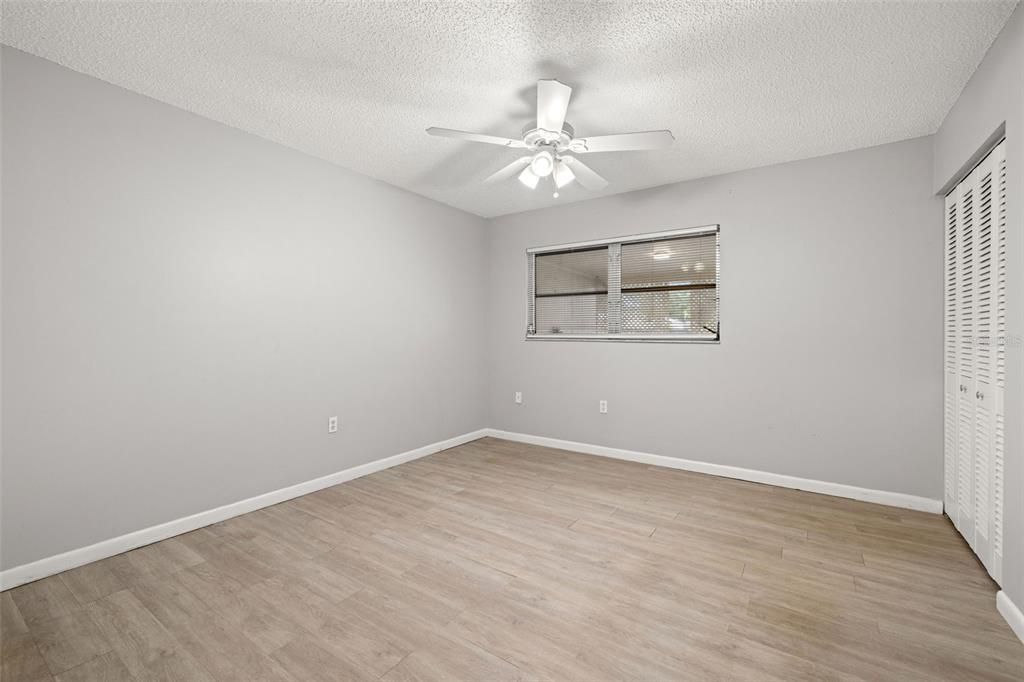 For Rent: $1,800 (1 beds, 1 baths, 728 Square Feet)
