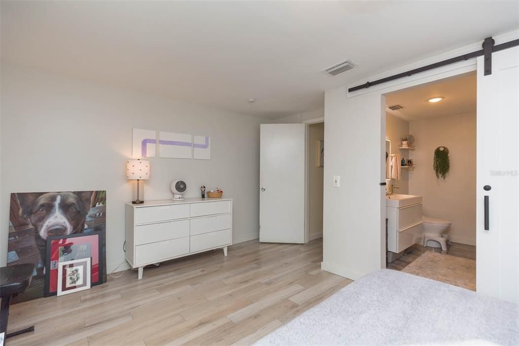 For Sale: $435,000 (2 beds, 2 baths, 1420 Square Feet)