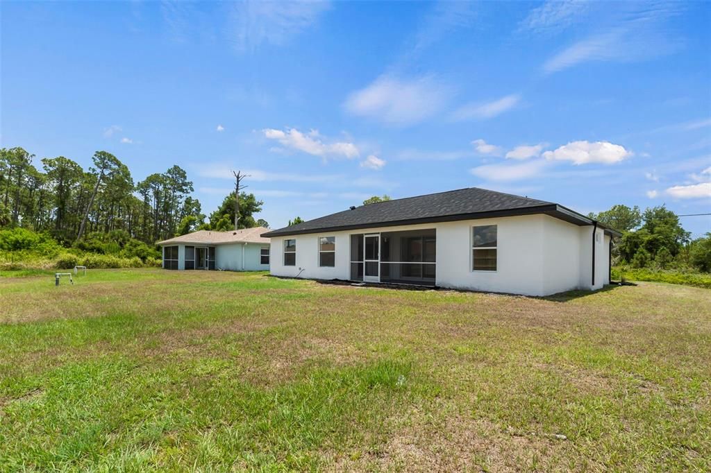 Active With Contract: $317,000 (3 beds, 2 baths, 1336 Square Feet)